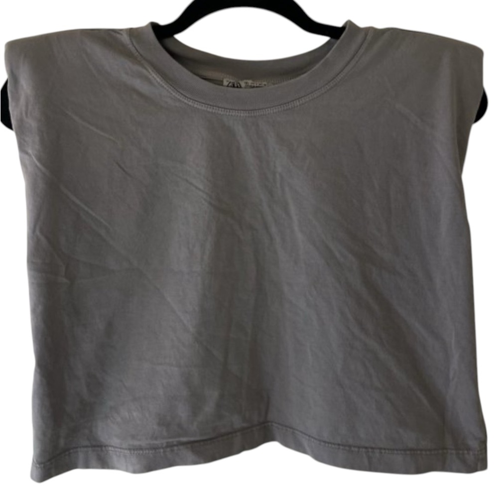 Zara padded shoulder muscle crop (size small)